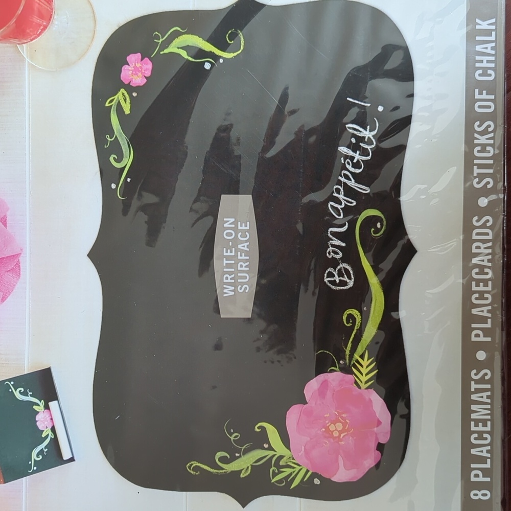 Target Chalkboard 8 Floral Placemats